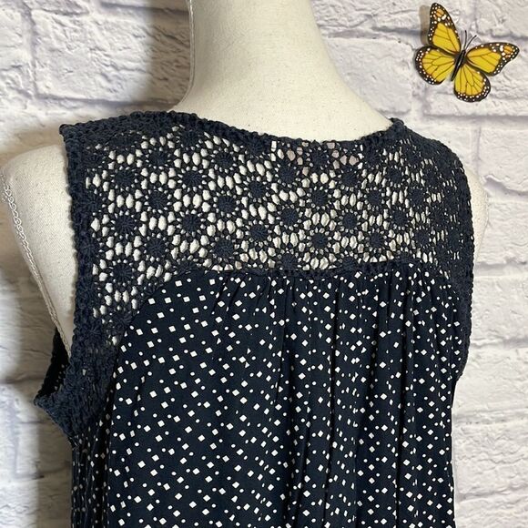 Ann Taylor Loft Crochet Yoke Sleeveless Tank Size Medium Petite - Picture 6 of 10